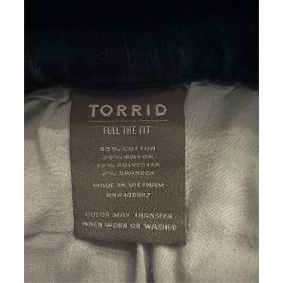 Torrid Super Soft Skinny Jeans Sz 22R - Picture 6 of 6